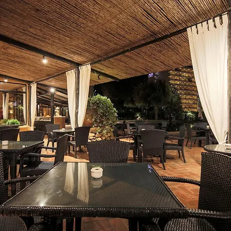 מלון Dom Pedro Marina (adults Only)