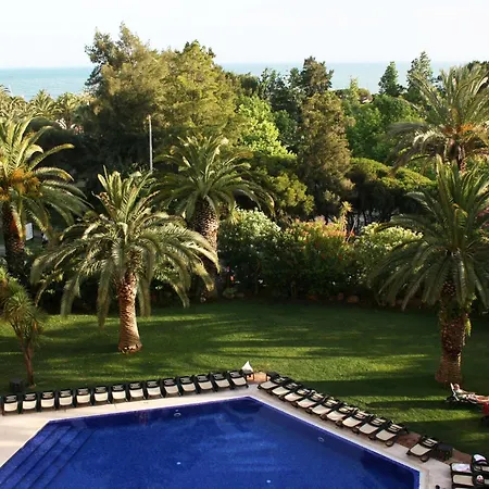 Dom Pedro Marina (adults Only) Hotel