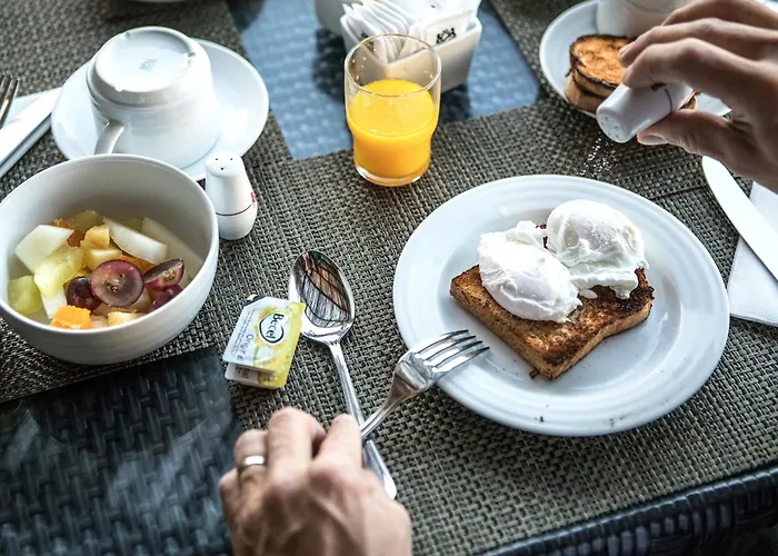 Hotel Dom Pedro Marina (adults Only) 4*