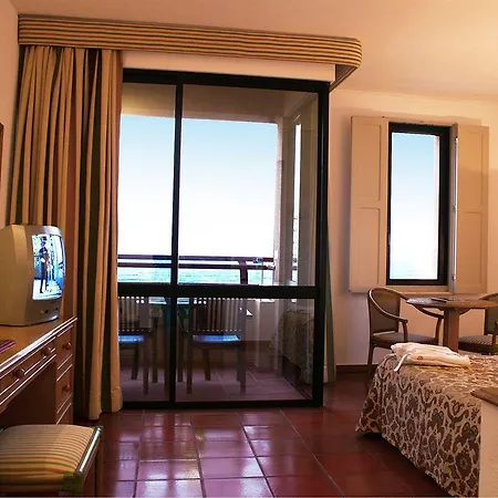 Dom Pedro Marina (adults Only) Hotell
